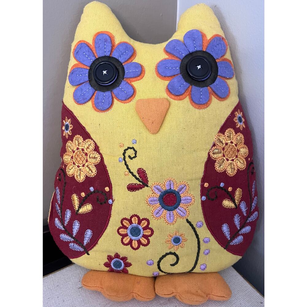 Cute Cracker Barrel Embroidered Owl Pillow with Button Eyes 16” x 11.5”